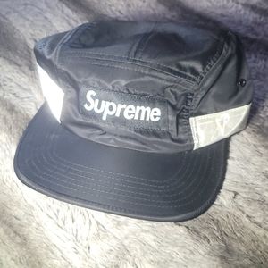 Supreme Reflective 3M hat